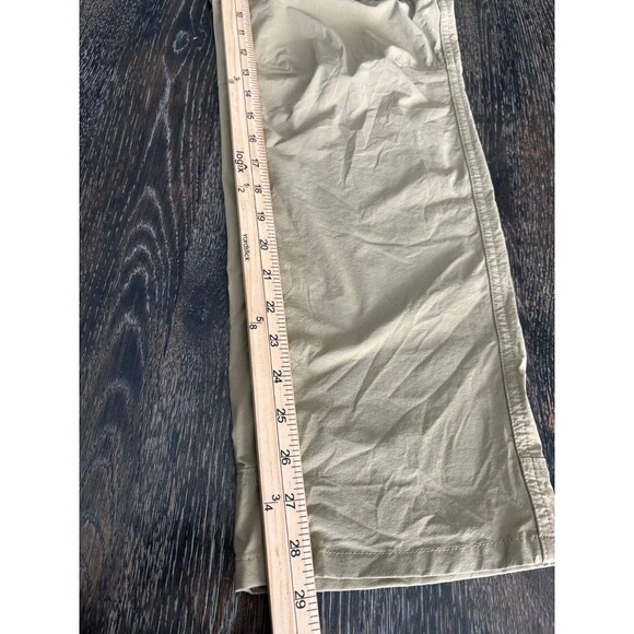 LL Bean Convertible Pants Women Size 6 Tan Nylon - Picture 10 of 10